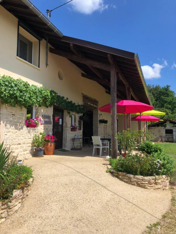 Bed and Breakfast La Ferme Du Bonheur Arbigny Esterno foto