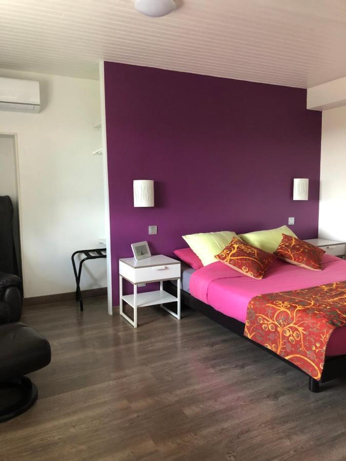 Bed and Breakfast La Ferme Du Bonheur Arbigny Esterno foto