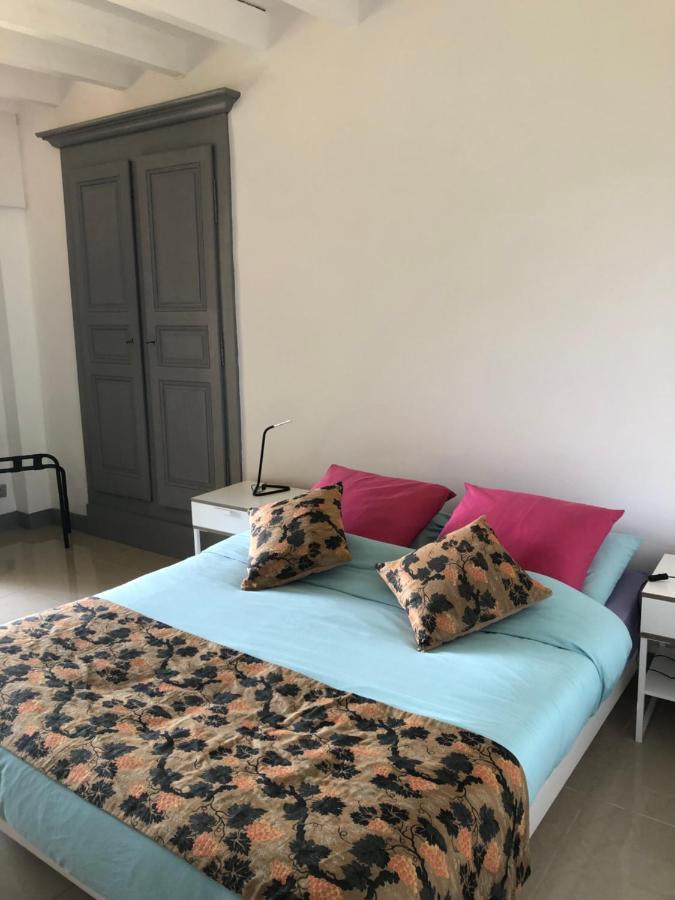 Bed and Breakfast La Ferme Du Bonheur Arbigny Esterno foto